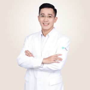 doi ngu nhan su tambeautyclinic 2 300x300 1